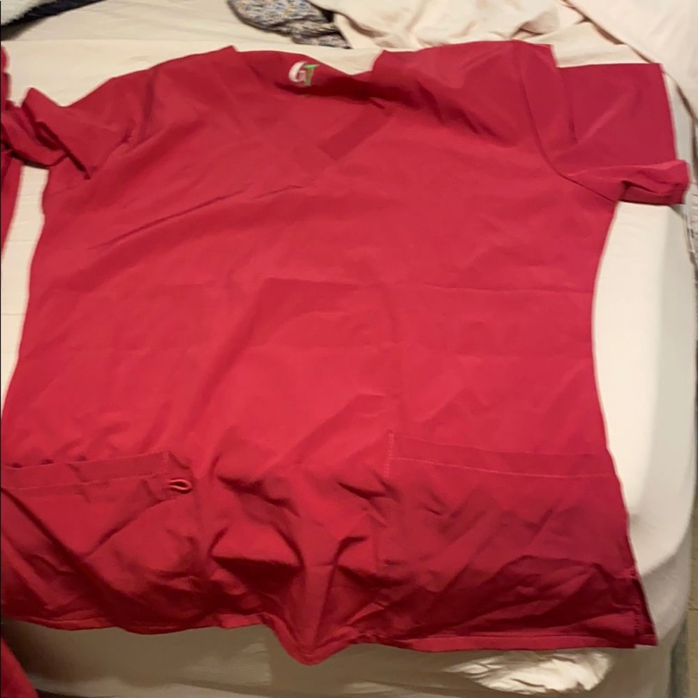 GT pink scrub set, never worn